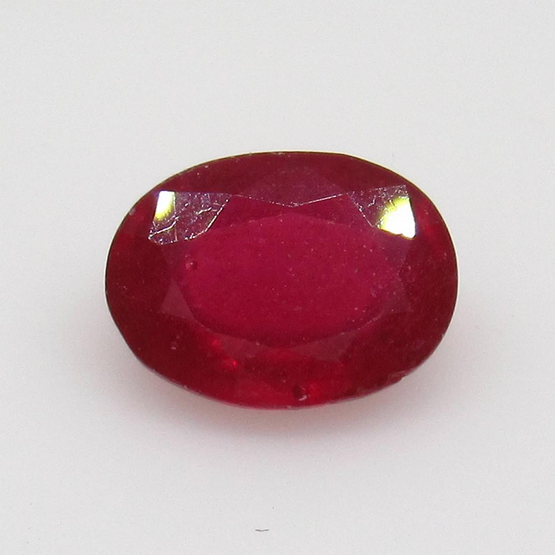 1.71 Ctw Natural Red Ruby Oval Cut (1 of 2)
