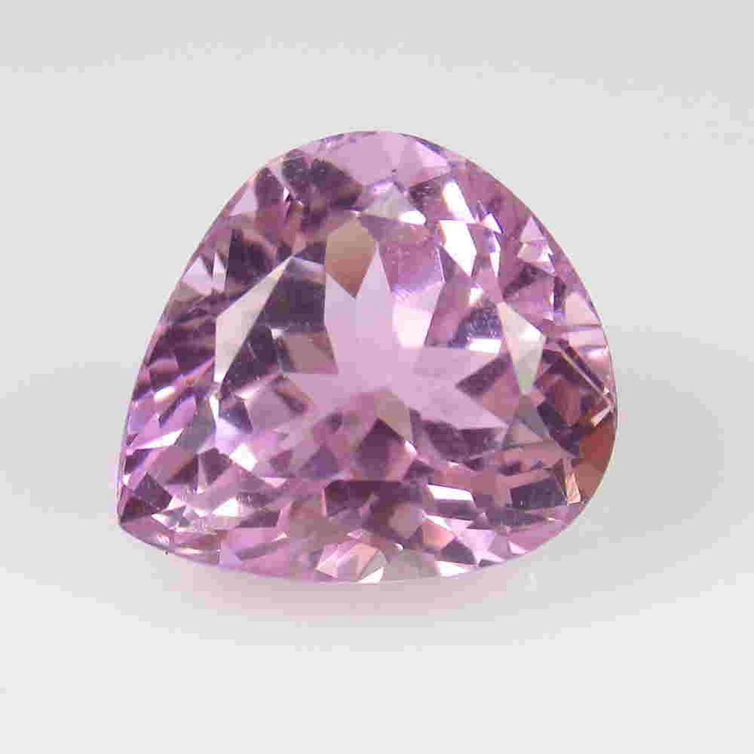 8.81 Ctw Natural Sweet Pink Kunzite Pear Cut: Title: 8.81 Ctw Natural Sweet Pink Kunzite Pear Cut Stone Clarity: VVS Gemstones: Kunzite Carat Weights: 8.81 Size/Dimensions: 13.20 x 12.70 x 8.80 mm Additional Information: Additional Information: T