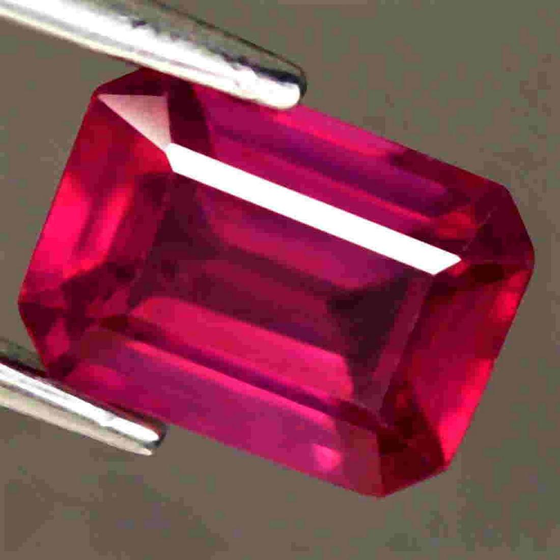 1,87 cts Natural Luminous Octagon Hot Pink Red Ruby (1 of 3)