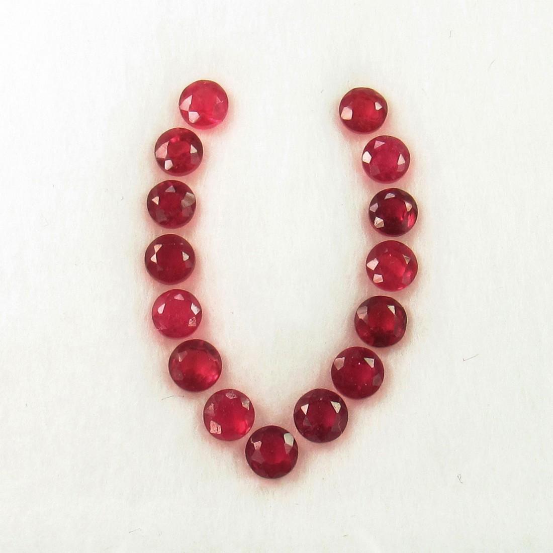 3.28 Ct Natural 15 Mozambique Red Ruby Round Neckalce (1 of 2)