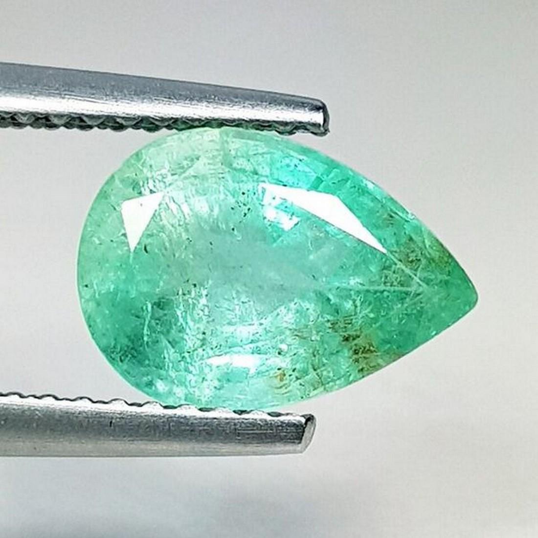 1.90 ct Natural Emerald Pear Cut (1 of 6)