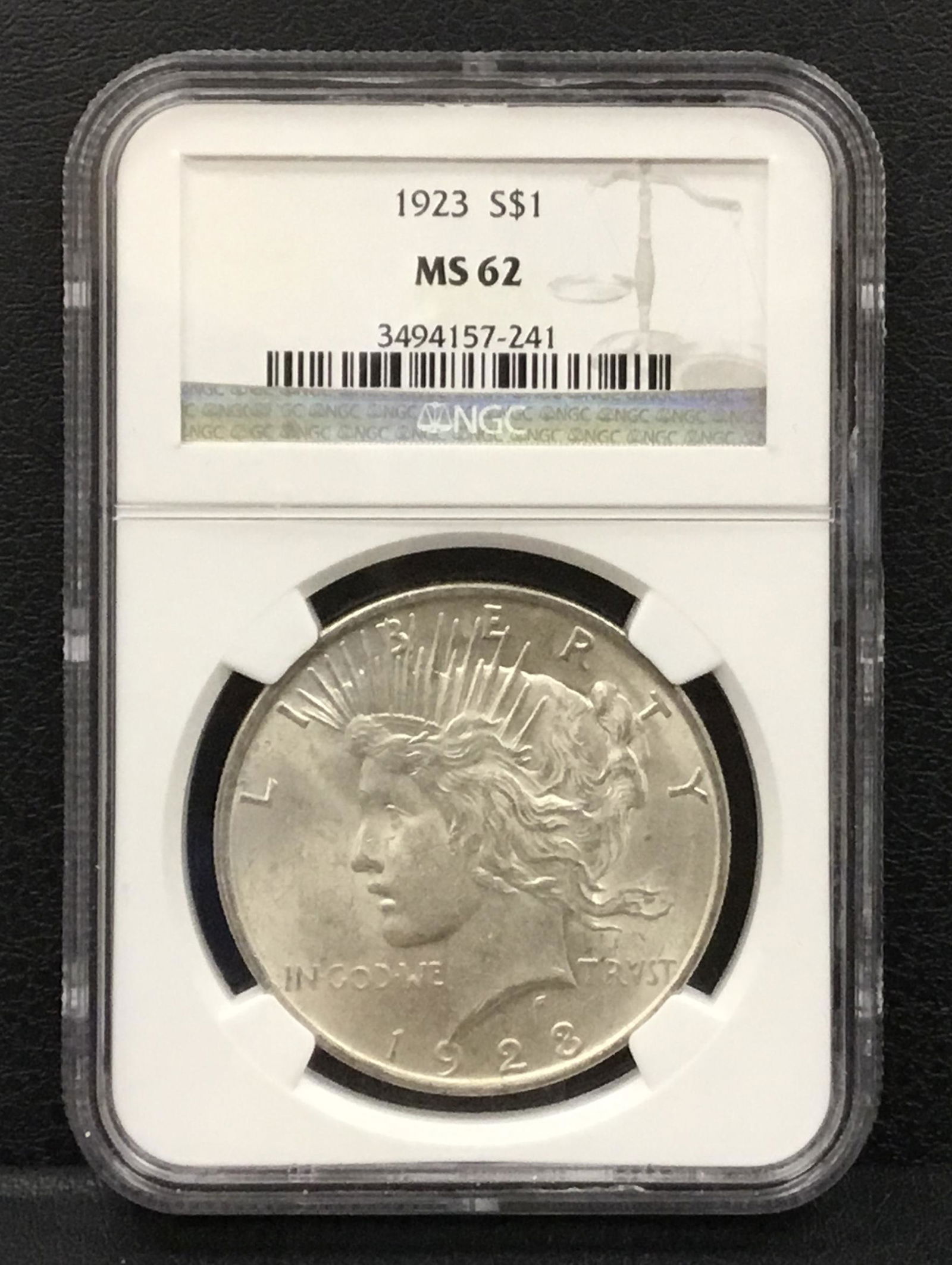 1923 Peace Silver Dollar $1 (1 of 4)