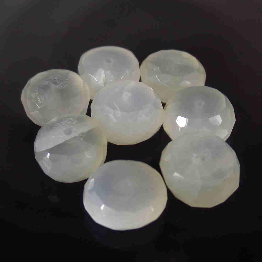 18.60 Ctw Natural 8 Drilled Moonstone Round Beads: No Reserve! Title: 18.60 Ctw Natural 8 Drilled Moonstone Round Beads Color/Clarity: Semi-Transparent :Gemstone: Moonstone Beads Carat Weights: 18.60 Size/Dimensions: 8.10 - 8.40 mm / 8 PC's Additional