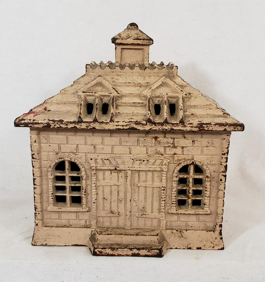 Cast iron penny bank. Mid 20th century (1 of 6)