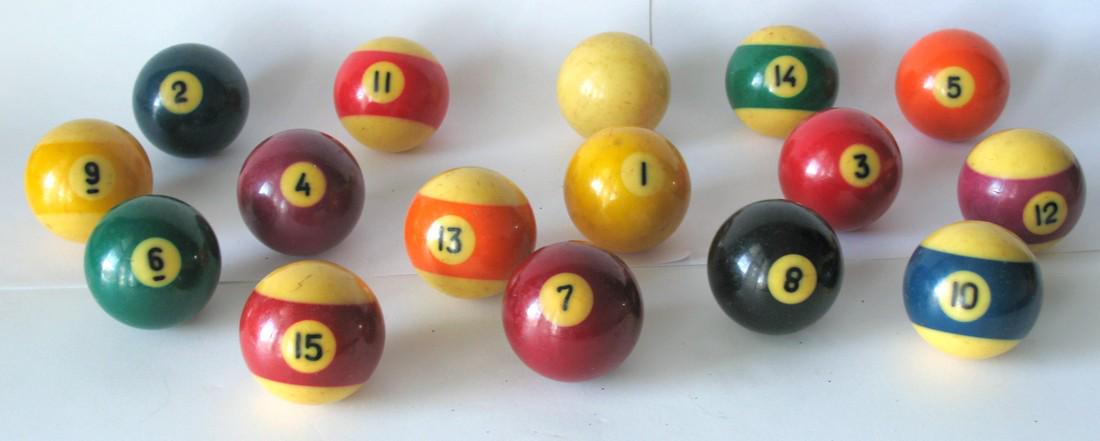 Vintage set of billiard balls. (1 of 1)