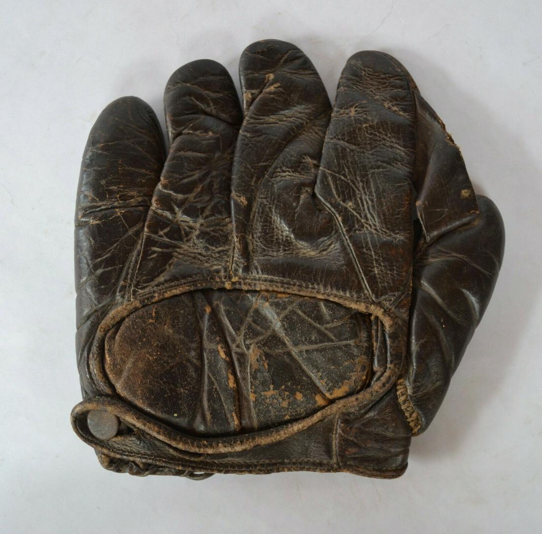 Circa 1910 Black Leather Fielder's Glove - 1" Web; (1 of 2)