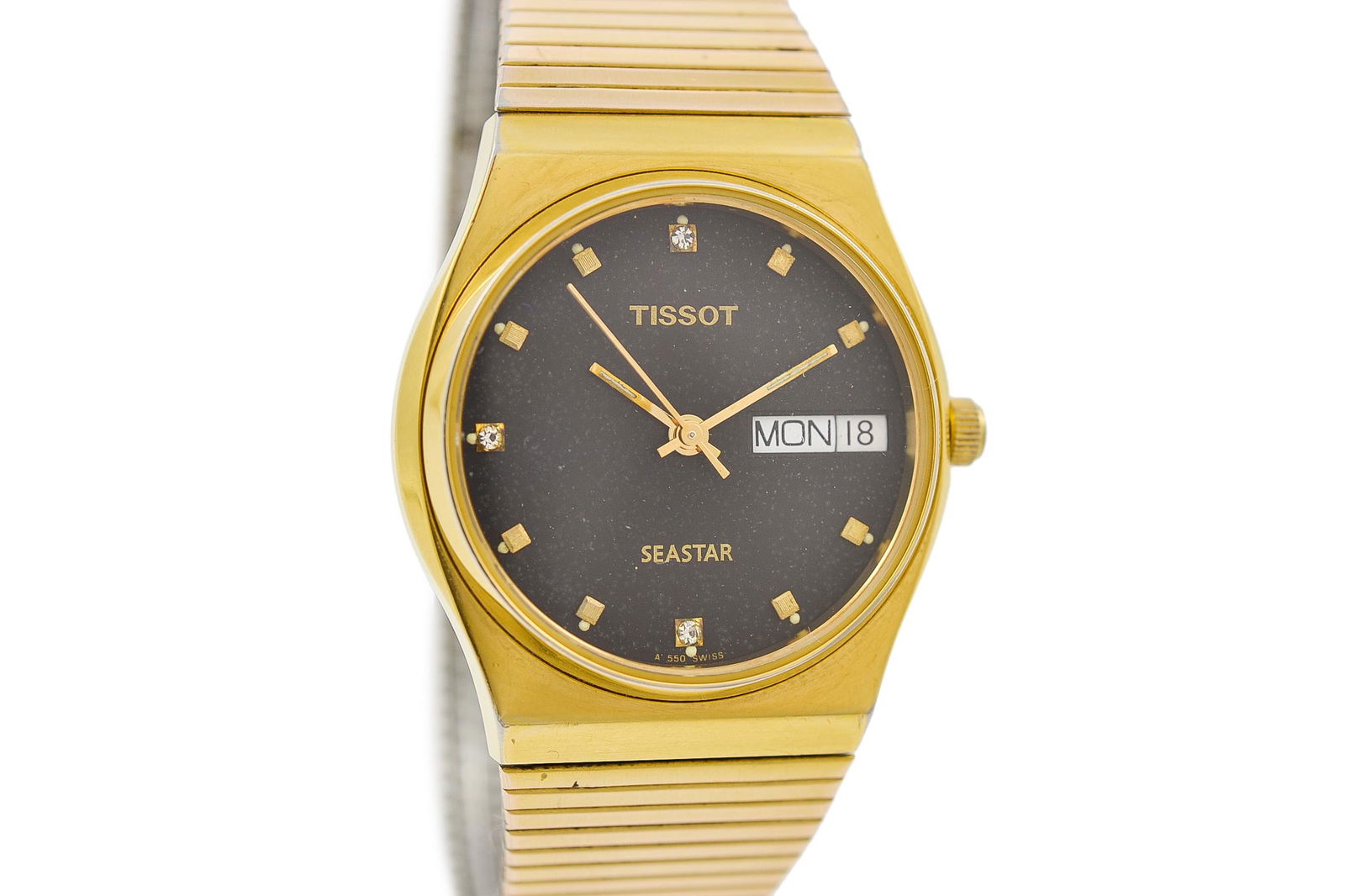 Vintage Tissot Seastar A550X Automatic Gold Plated: Title: Vintage Tissot Seastar A550X Automatic Gold Plated Gents Midsize Watch Brand: Tissot Date: 1970s Model: Seastar Movement: Automatic Functions: Time, day and Date Case Metal: Gold Plated (faded)