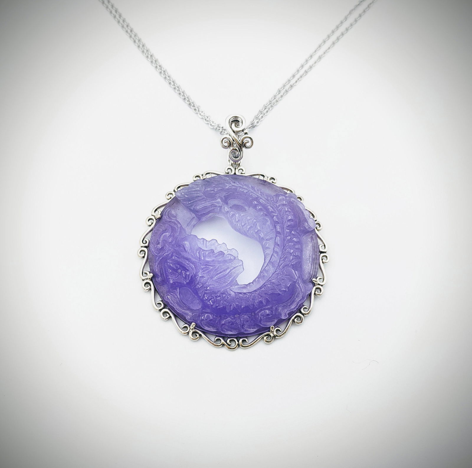 Chained Necklace w Violet Jade Carved Dragon Pendant (1 of 3)