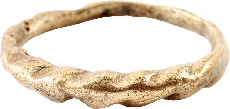 FINE VIKING TWISTED RING C.866-1067 AD JEWELRY SIZE 8: Cambridgeshire England where the Vikings first invaded and conquered the Anglo Saxon natives. Size 8, tapering from the bottom 1.9mm to 3.7mm. Bold rope twist motif the top half circumference. The spi