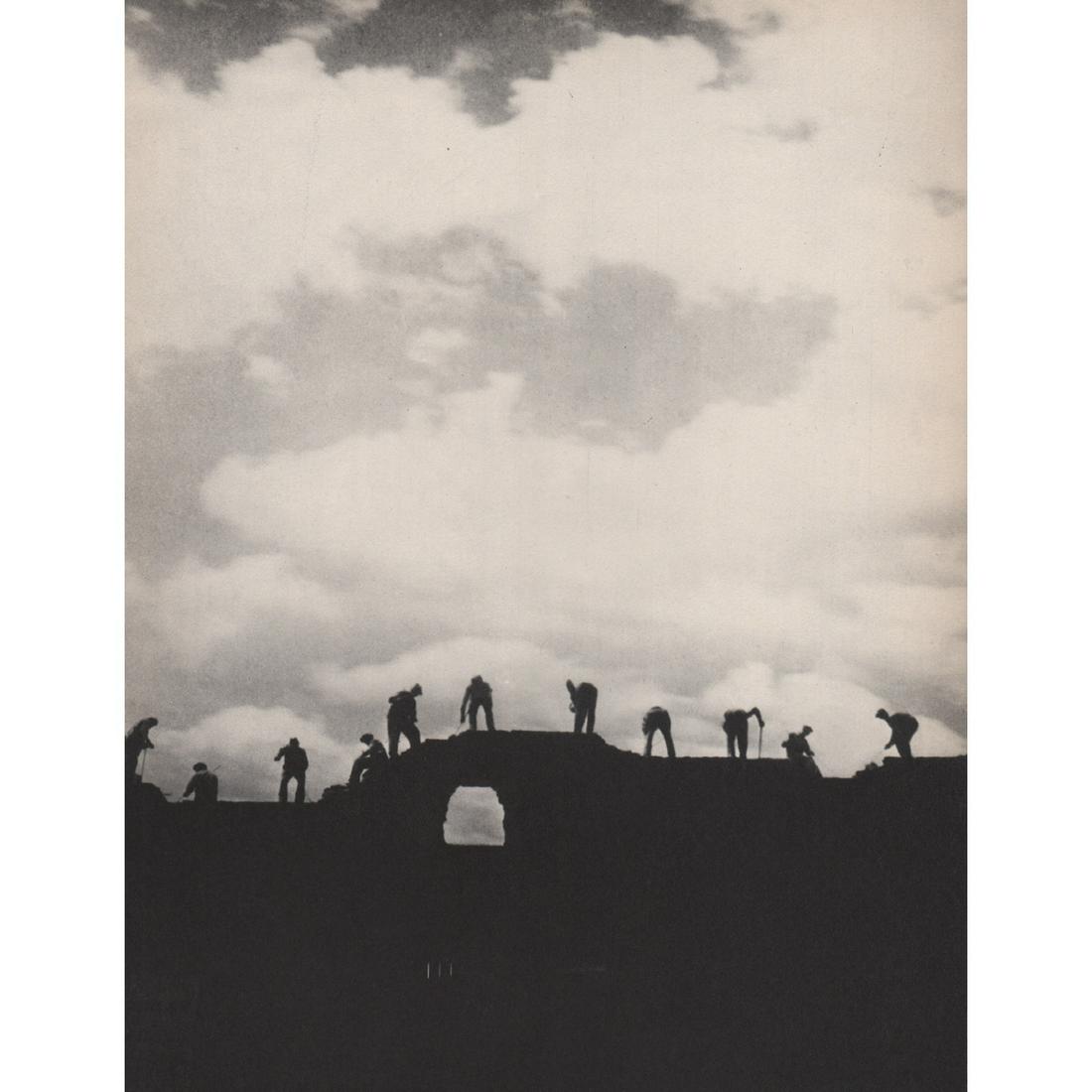 JEROME ROBINSON - Last of the Old Rialto: Artist: JEROME ROBINSON Print Title: Last of the Old Rialto Medium: Sheet-Fed Gravure Printing Date: 1930's Printed in the USA Image Size approx: 11 X 8 inches Reserve: $40.00 Shipping: Domestic: Flat