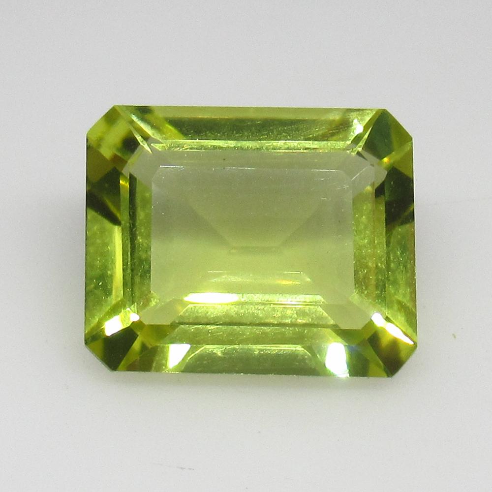 4.40 Ct Natural Lemon Quartz Octagon Cut: No Reserve! Title: 4.40 Ct Natural Lemon Quartz Octagon Cut Color/Clarity: VVS Gemstone: Natuarl Lemon Quartz Carat Weight: 4.40 Size/Dimensions: 12.00 x 9.80 x 5.50 mm Additional Information: Top Qua