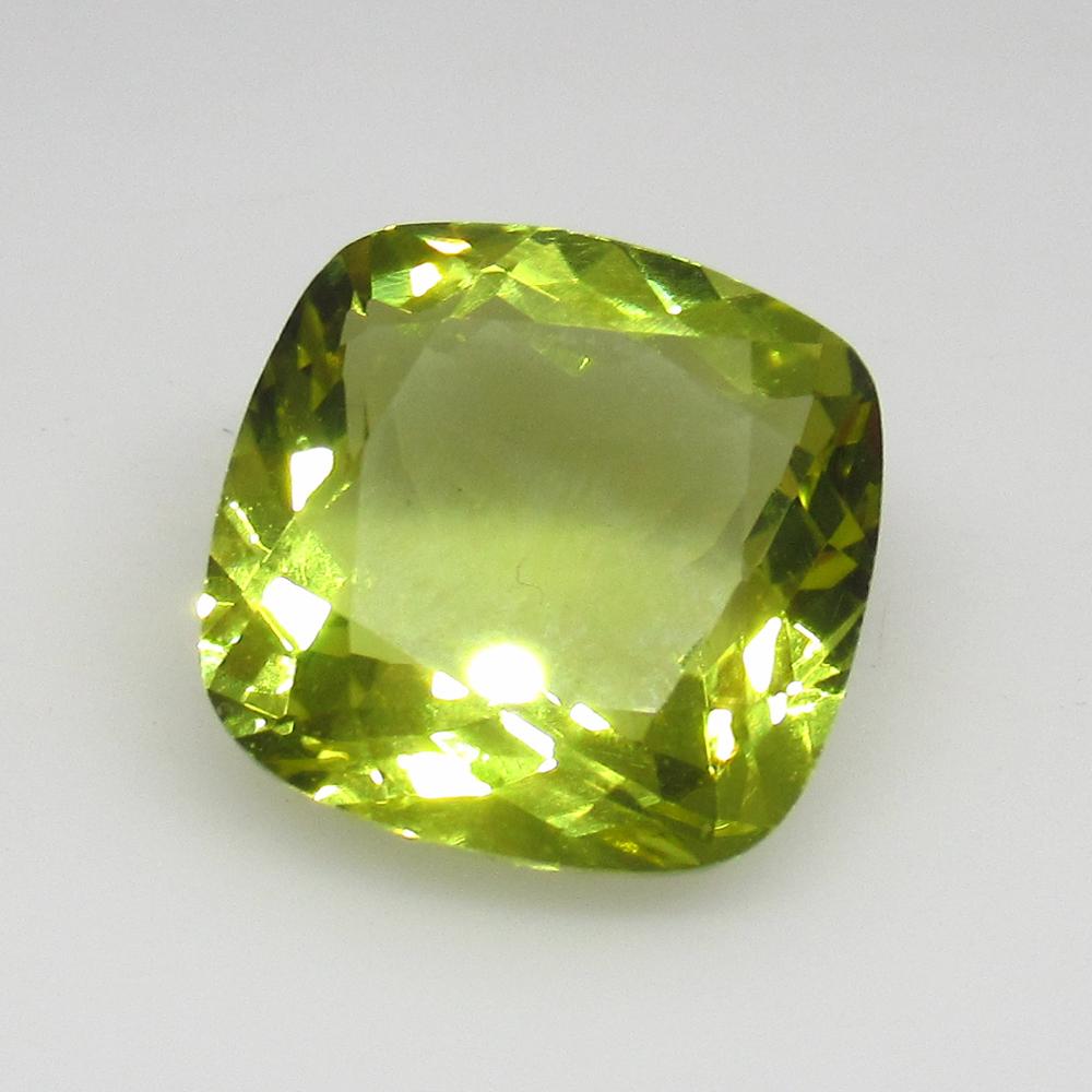 6.23 Ct Natural Lemon Quartz Cushion Cut: No Reserve! Title: 6.23 Ct Natural Lemon Quartz Cushion Cut Color/Clarity: VVS Gemstone: Natuarl Lemon Quartz Carat Weight: 6.23 Size/Dimensions: 12.20 x 12.20 x 6.50 mm Additional Information: Top Qu