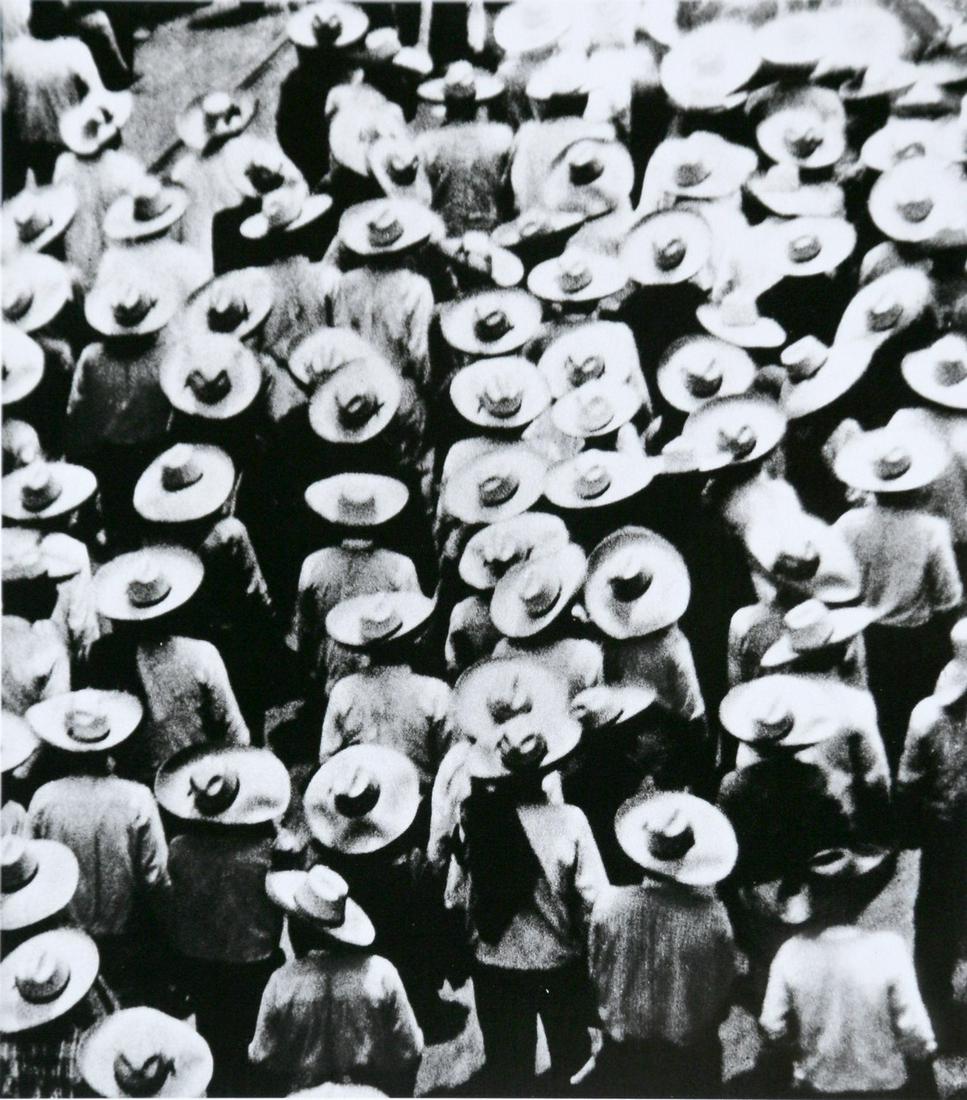 Tina Modotti - Campesinos. Mexico, 1926 (1 of 1)