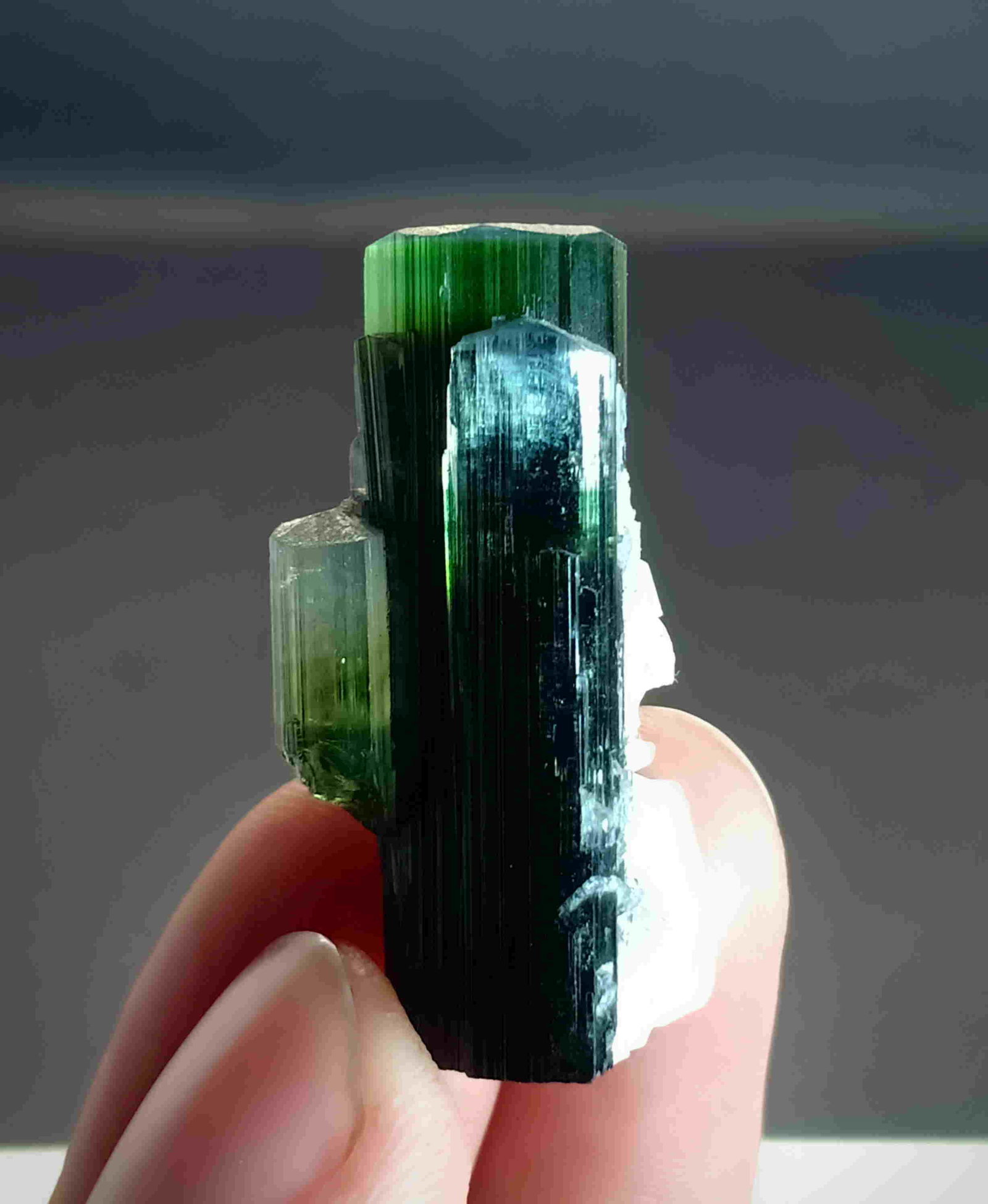 9 Gram Intersting Natural Green Cap Tourmaline With: Title: 9 Gram Intersting Natural Green Cap Tourmaline With Albite Specimen Treatment: Natural Gemstones: Tourmaline Weight: 9 Gram Size/Dimensions: 31x15x11 mm Origin: Pakistan Reserve: $10.00 Shippin