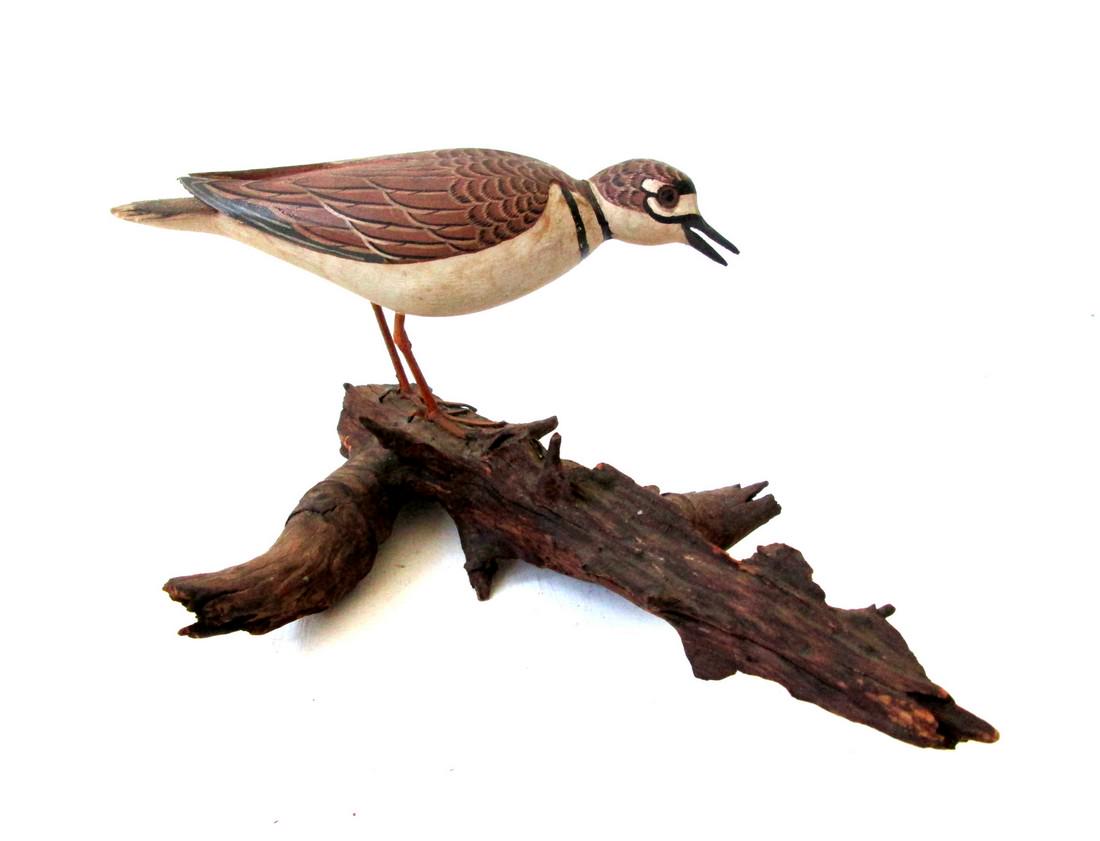 Superb Miniature Bird Carving (1 of 7)
