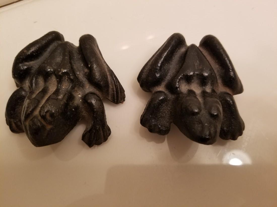 Cast Iron Pair Of Male & Female Paper Weights (1 of 4)