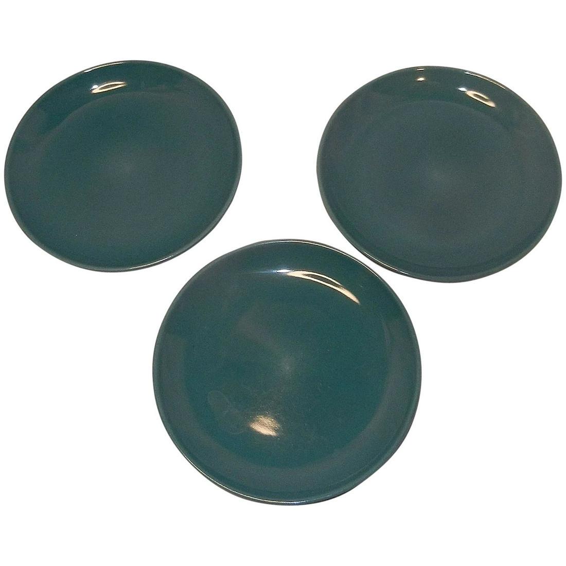 Vintage Russel Wright Iroquois Casual Turquoise 7 3/8”: This Vintage Russel Wright Iroquois Casual Turquoise 7 3/8” Salad Plate is one of the hardest to find colors in the Russel Wright Iroquois line. Pattern: Casual Turquoise by Iroquois Status: Discont