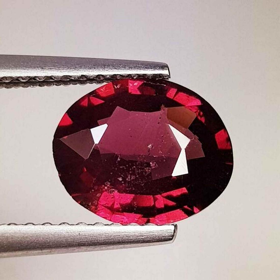 Natural Rhodolite Garnet Oval Cut 2.00 ct (1 of 6)