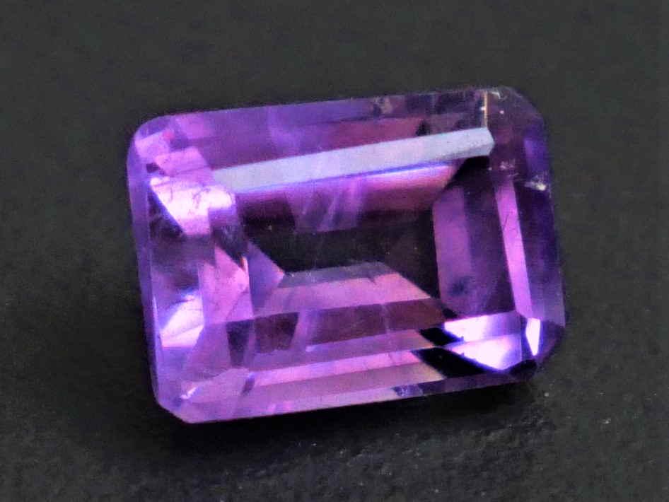 AMETHYST 1.11 CT **TOP QUALITY** (1 of 2)