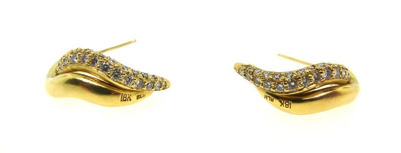 FUNKY Robert Lee Morris 18k Gold & Diamond Earrings: d Robert Lee Morris 18k Gold & Diamond Earrings These wonderful earrings were created by Robert Lee Morris and are modern. It is made of solid 18k yellow gold. There are 0.80 carats of diamonds. <b