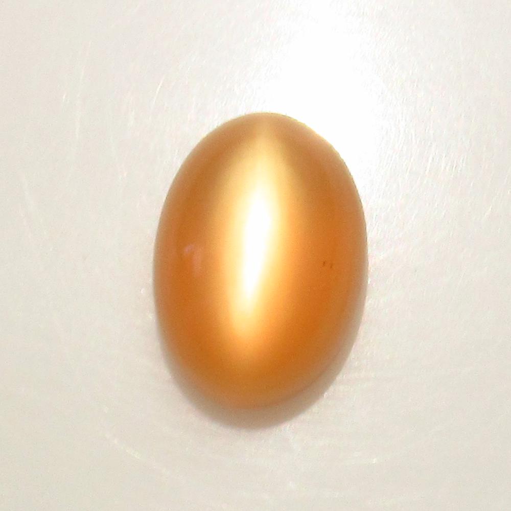 6.88 Ct Natural Sharp Line Moonstone Oval Cab (1 of 2)