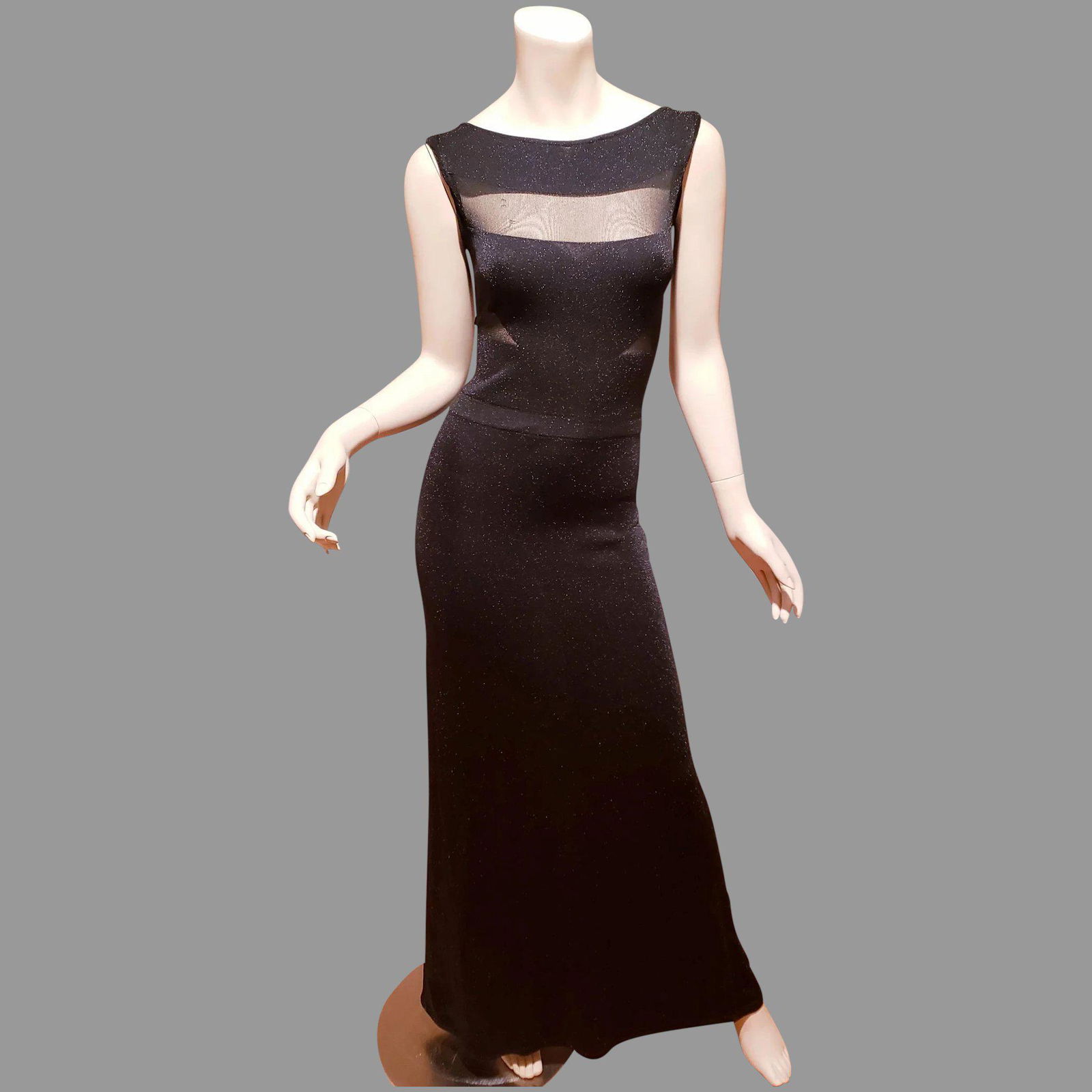 Vtg Missoni Italy Orange Label black Panel maxi gown: A stunning panel gown by Iconic Missoni. it is a Lurex knit. with illusion panels all throughout. A bit of a back pleat Train . In very good vintage condition. There are 2 small demi pulls on the illu