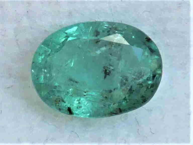 EMERALD 0.74 ct **CERTIFIED IGI** (1 of 2)