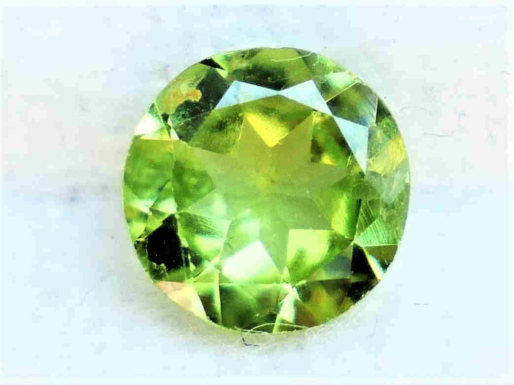 PERIDOT 1.35 ct **HIGH QUALITY** (1 of 1)