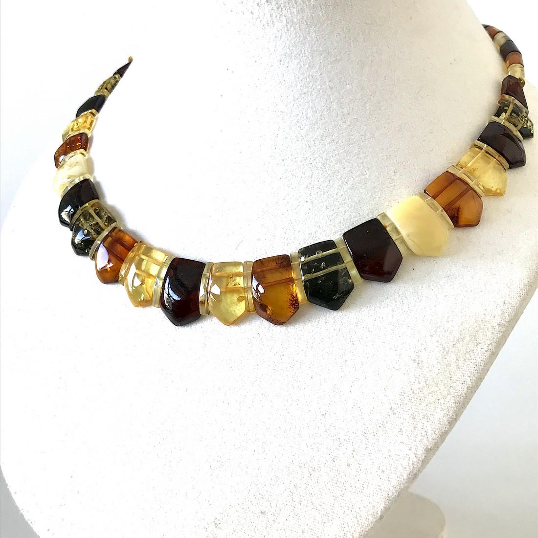 Outstanding Amber Cleopatra necklace (1 of 9)