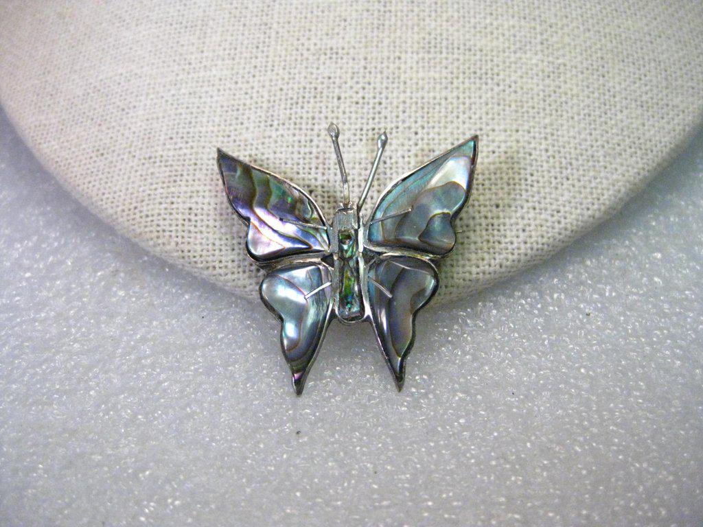 Vintage Sterling Silver Abalone Butterfly Brooch,: Vintage Sterling Silver 1.5" Carved Abalone Butterfly Brooch - hecho en Mexico, 112, .925 signed on back. This has very nicely selected abalone as you can see in the photographs with the nice play of