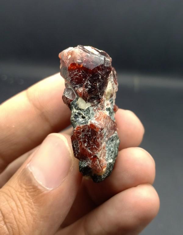 24 Gram Very Amazing Natural Zircon Specimen: No Reserve! Title: 24 Gram Very Amazing Natural Zircon Specimen Treatment: Natural Gemstones: Zircon Weight: 24 Gram Size/Dimensions: 38x23x13 mm Origin: Pakistan Shipping: Domestic: Flat-rate of $15.