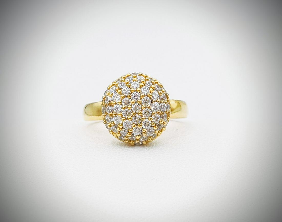 Gold Plated Sz 7 Diamond Quality Cubic Zirconia Ring: Title: Gold Plated Sz 7 Diamond Quality Cubic Zirconia Ring Brand: Jean Lin Collection Metal Purity:Gold Plated 925 Sterling Silver Gemstones:Diamond Quality Cubic Zirconia Carat Weights:40 Round Cubi