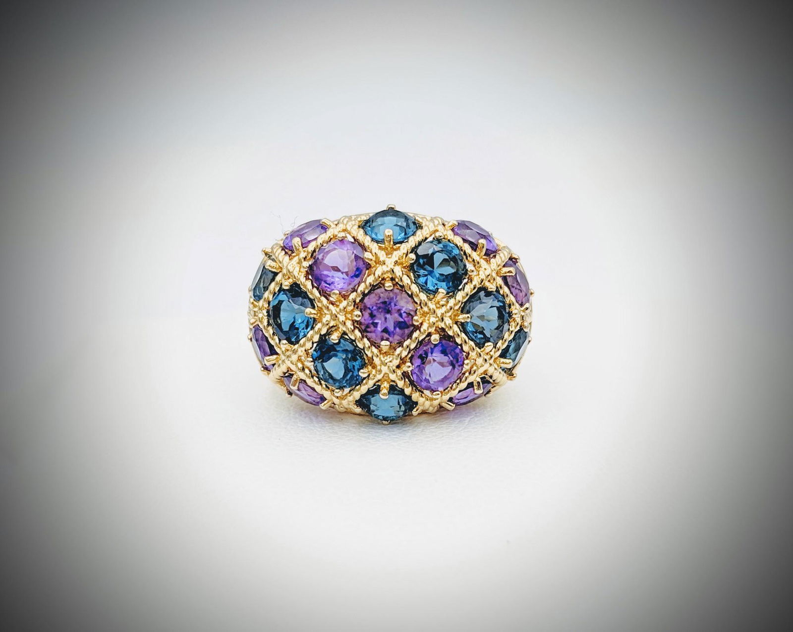 Sz 7 London Blue Topaz & Amethyst Ring (1 of 3)