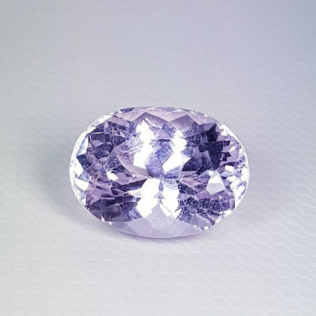 4.56 ct Natural Pink Kunzite Oval Cut: No Reserve! Title: 4.56 ct Natural Pink Kunzite Oval Cut Color/Clarity: IF - VVS Carat Weight: 4.56 Size/Dimensions: 11.20 x 8.40 x 6.90 Additional Information: Oval - Pakistan/Afghanistan Shipping: D