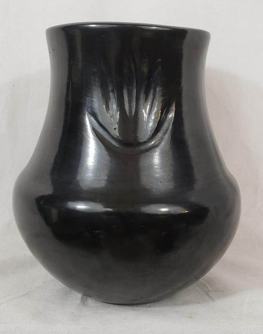 Signed Santa Clara Pueblo blackware jar with bear paw (1 of 4)