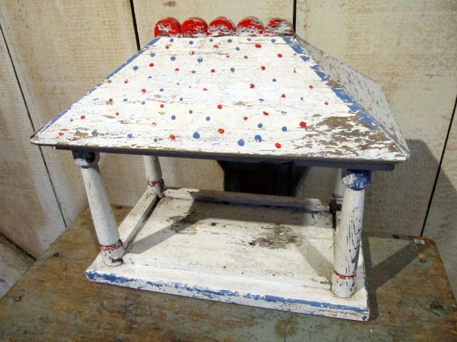 Folk Art Stage (1 of 1)