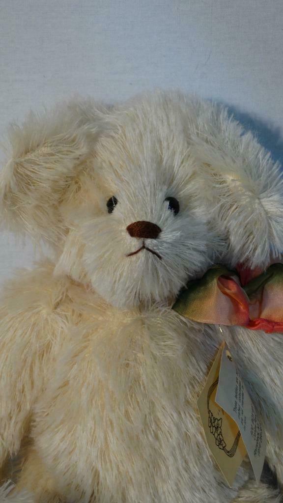 WILLOW CREEK TEDDIES ARTIST BEAR 12 INCHES ABIAGAIL (1 of 12)