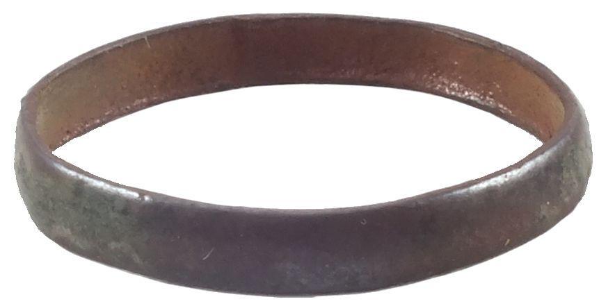 VIKING WEDDING RING, 866-1067 AD SIZE 2: No Reserve! Bronze, originally gilt, size 2 for the small finger as was the custom. 2.5mm band with rounded face. Excellent with fine glossy patina. Vikings exchanged rings on the pommel of the groom�