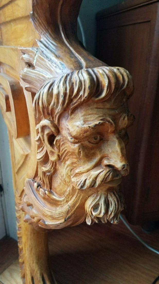 Antique table leg with mans face best detailed carved: Title: Antique table leg with mans face best detailed carved horner oak bearded man Description: One of the nicest detailed carving I have ever offered. It came with two others and will list separatel
