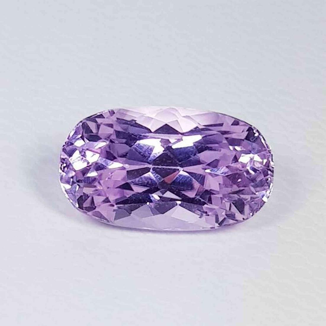 3.70 ct Natural Pink Kunzite Oval Cut (1 of 7)