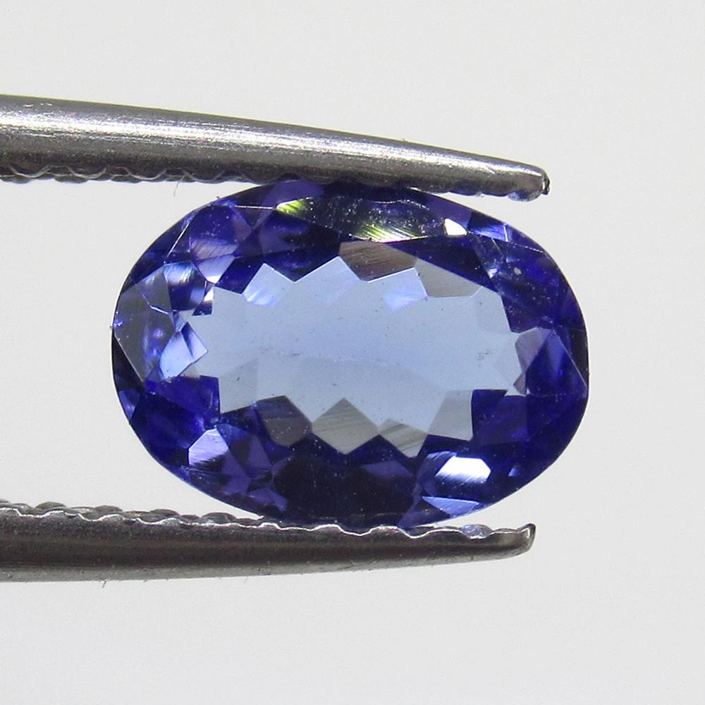 0.75 Ct Natural Tanzanite Oval Cut (1 of 2)