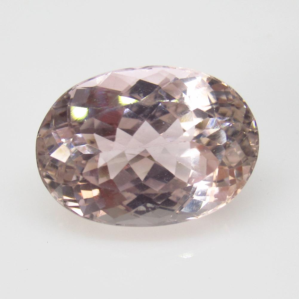 12.19 Ct Natural Light Pink Kunzite Oval Cut (1 of 2)