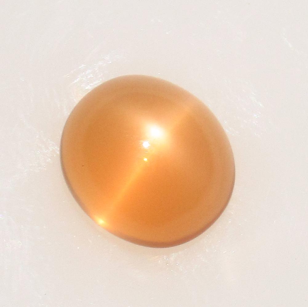 4.68 Ct Natural Sharp Line Moonstone Oval Cab (1 of 2)