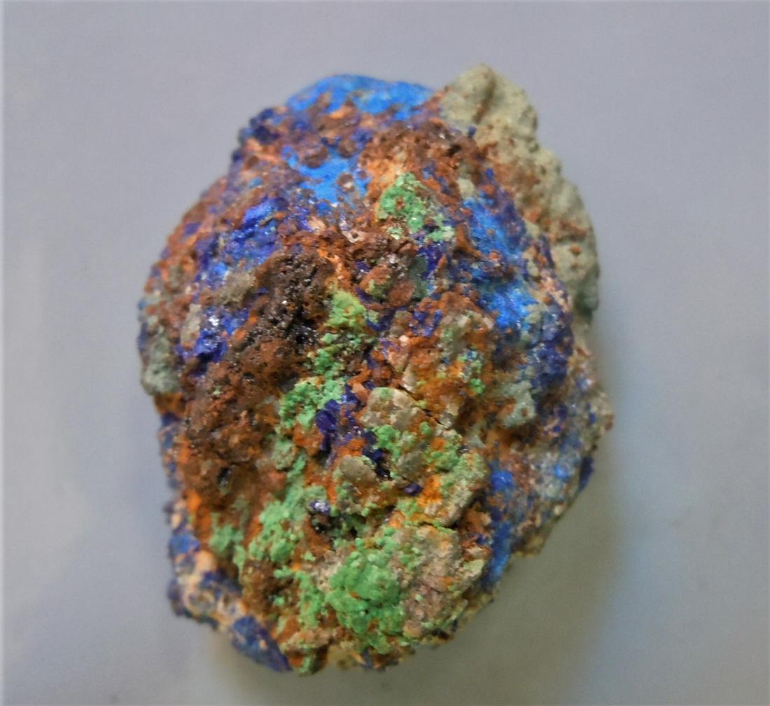 AZURITE & MALACHITE: Title: AZURITE & MALACHITE Origin: La Poderosa, El Campilio, Huelva, Spain Size: 3x2x2 cm / 13 gram Description: blue azurite mixed with green malachite Reserve: $5.00 Shipping: Domestic: Flat-rate of