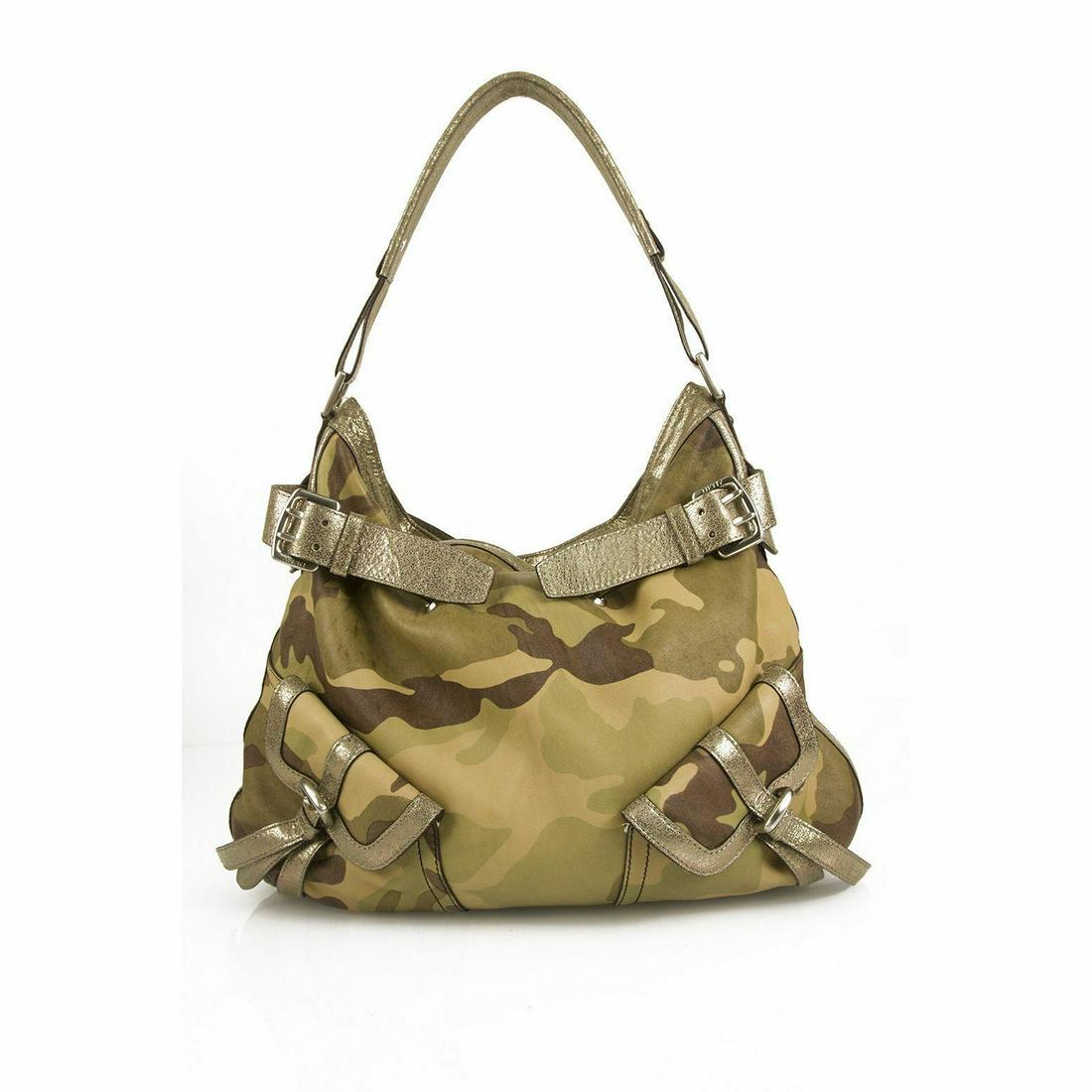 Donna Karan DKNY Army Camo Canvas Silver Leather Hobo: Donna Karan DKNY Army Camo Canvas Silver Leather Hobo Shoulder bag Extra impressive and luxurious this DKNY bag is such a practical yet beautiful piece! This bag features camouflage style canvas with