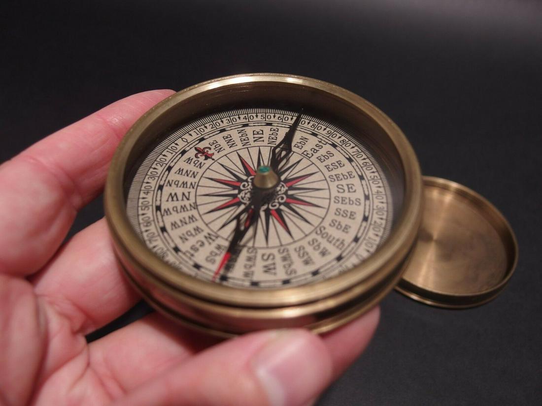 3" Brass Heavy Maritime Navigational Compass: 3" Wide 3/4" Thick Nice reproduction of an antique compass. Great heavy quality piece made to look like an original! Reserve: $29.00 Shipping: Domestic: Flat-rate of $6.00 to anywhere within the conti