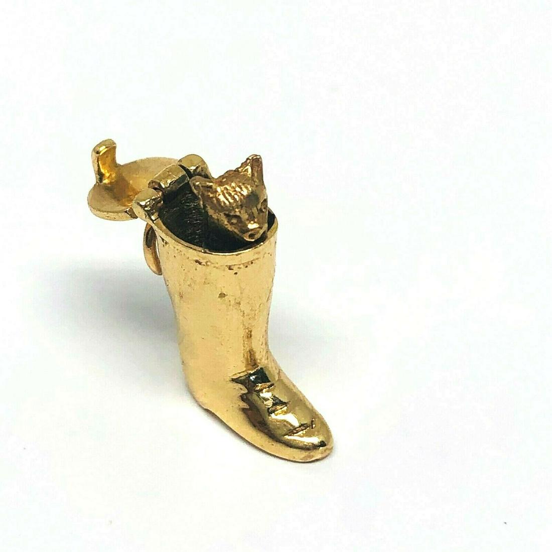 Vintage 14K Yellow Gold Mechanical Boot Animal Charm: KG JT0 Victorian 14K Yellow Gold Mechanical Boot/ Animal Charm Material: 14K Yellow Gold Measurements: 5/8” x 3/8” Weight: 3.1 g Hallmark: 14K A MUST HAVE FOR COLLECTOR! Reserve: