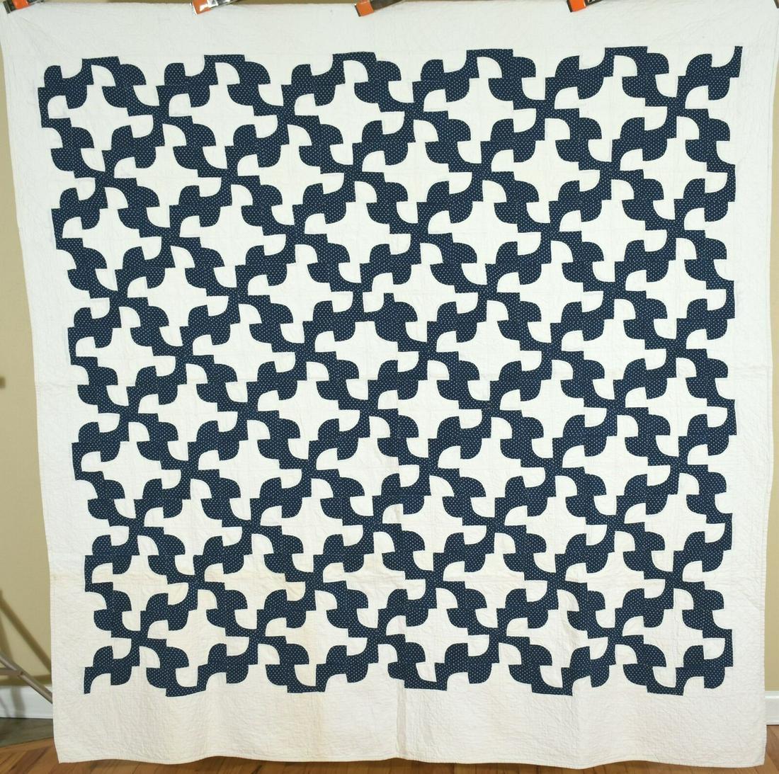 1880's Indigo & White Drunkard's Path Antique Quilt (1 of 8)