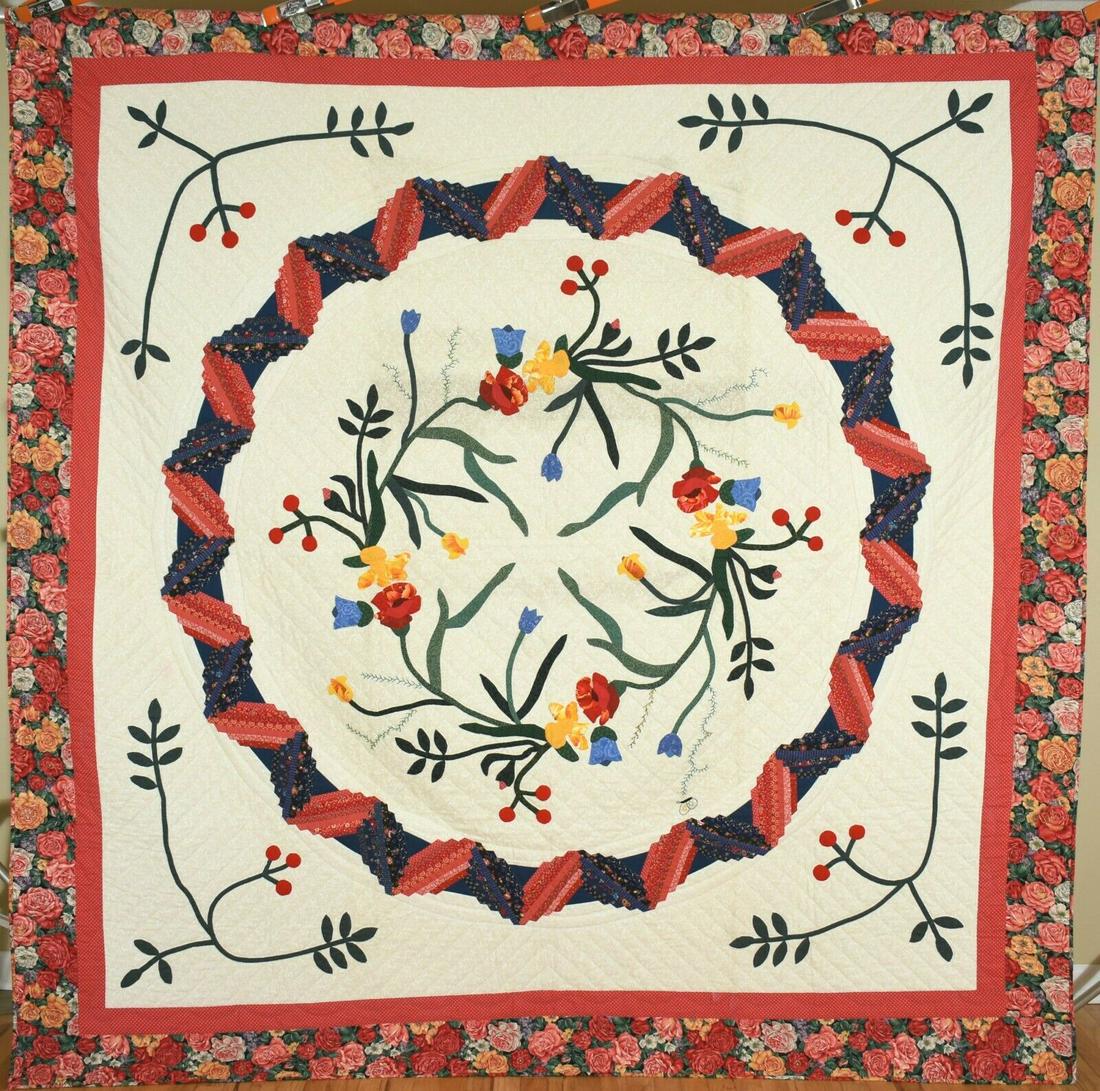 Vintage Floral Applique Medallion Quilt (1 of 11)