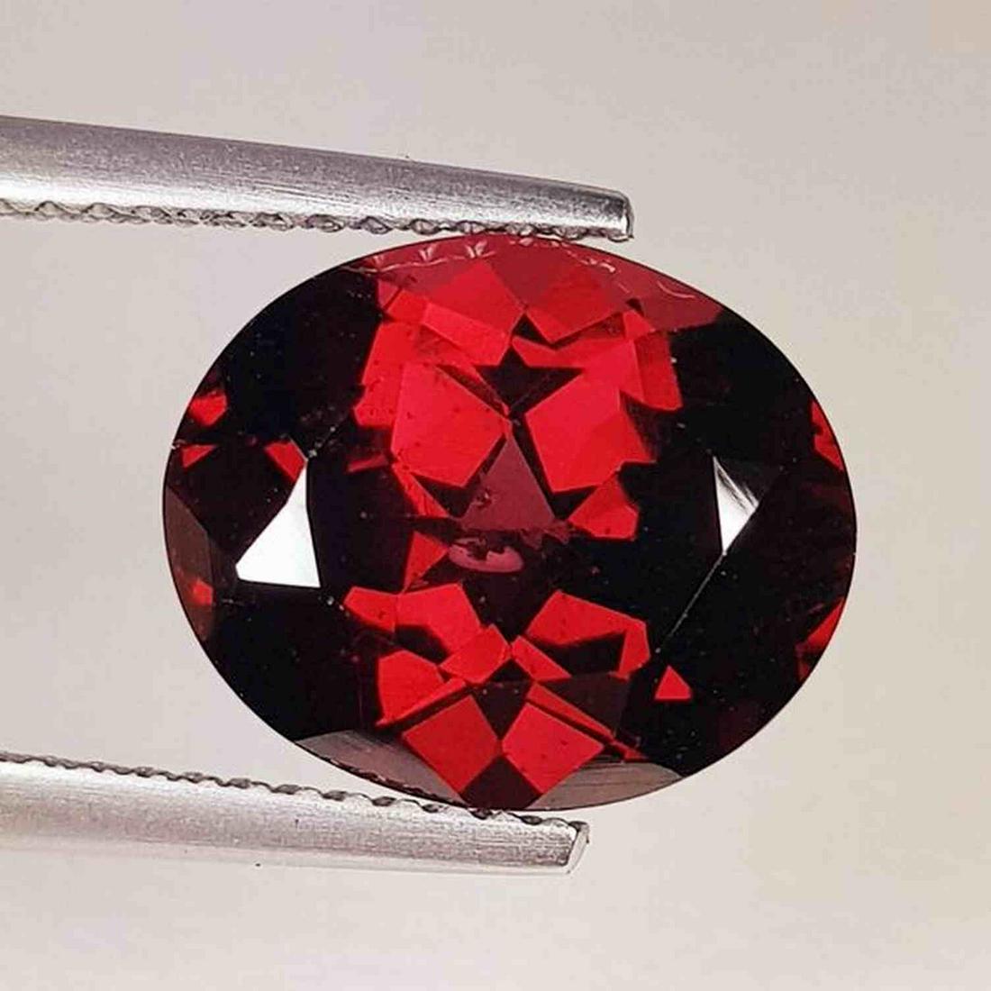 6.30 ct Natural Rhodolite Garnet Oval Cut (1 of 6)